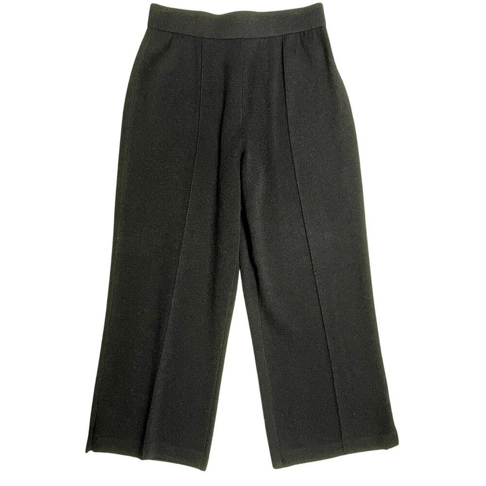 EUC - St. John Collection Ribbed Knit Capris